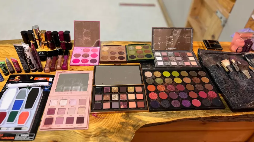 Urutan Makeup